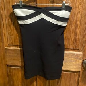 Guess (xl) strapless mini dress